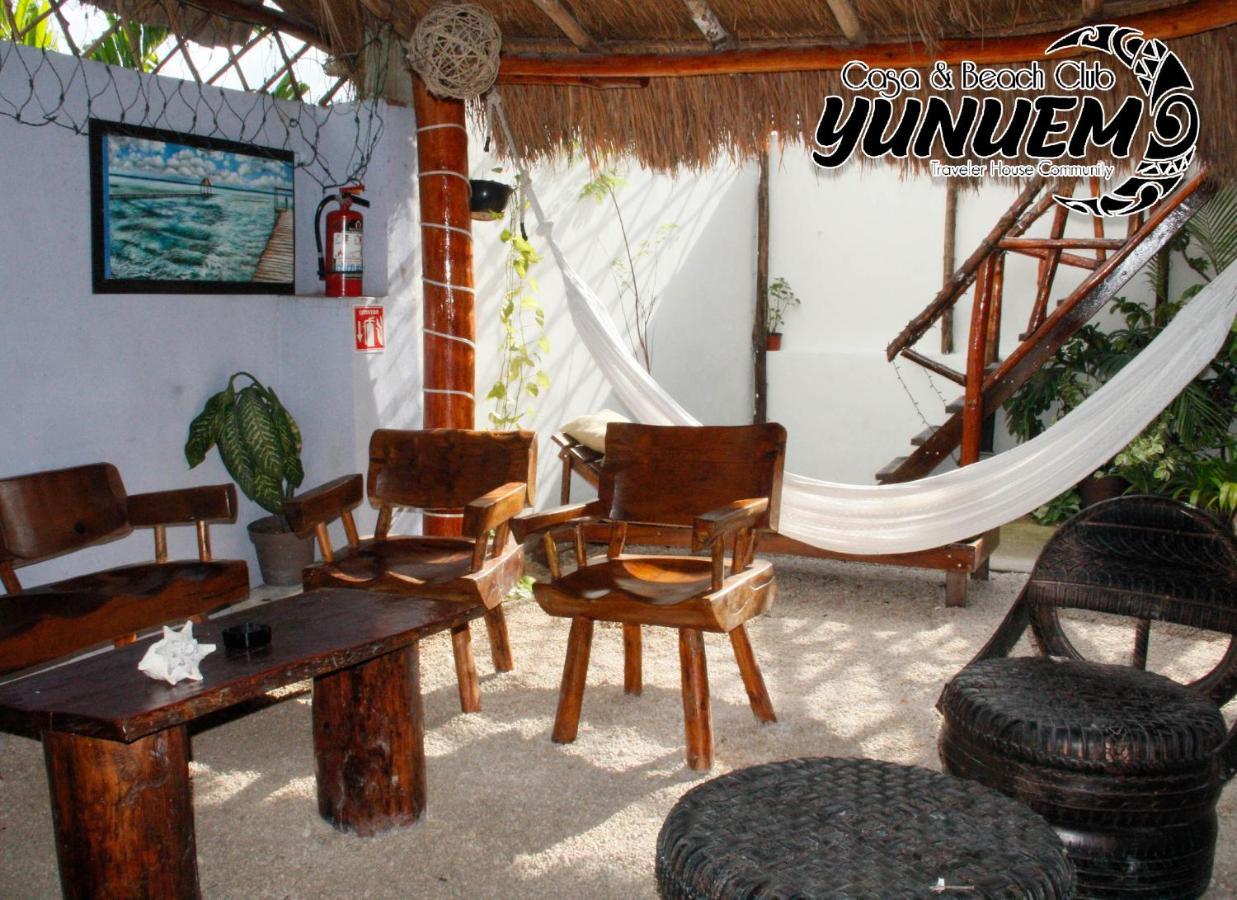 Casa & Club Yunuem *